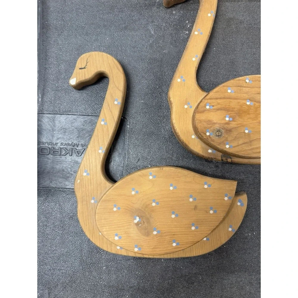 Vtg Wood Swan Mail holder Wall Decor‎ Folk Art Granny Core, lot of 3
